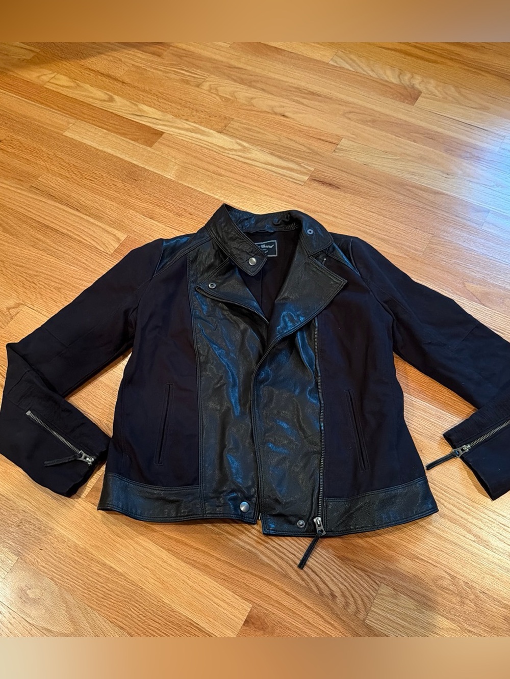Lucky Brand Black goat leather jacket with cotton outer layer zipper closure